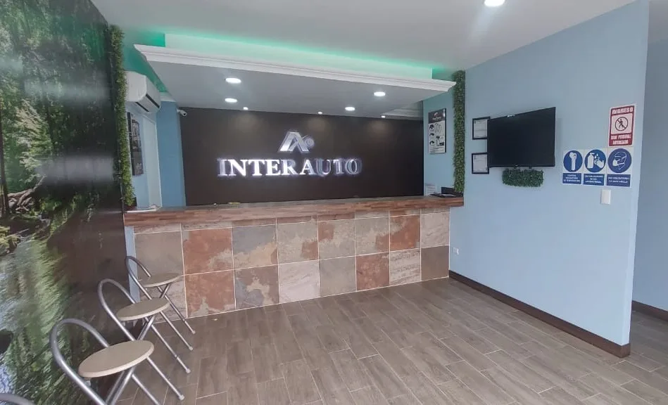 Recepción de las oficinas de INTERAUTO